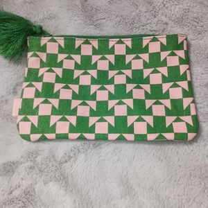 ❤️5 for $20❤️ Ipsy Glam Bag August 2023 cosmetic bag pink/ green